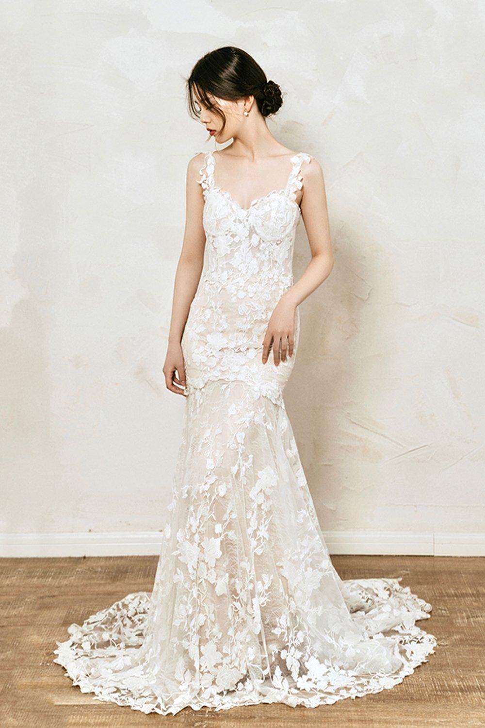 Sheath Sweep-Brush Train Lace Tulle Wedding Dress CW3068 - COCOMELODY